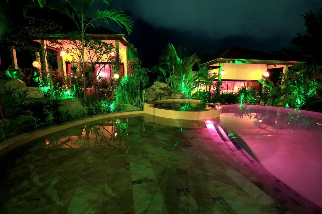The Jade Cottages Bophut Exteriör bild
